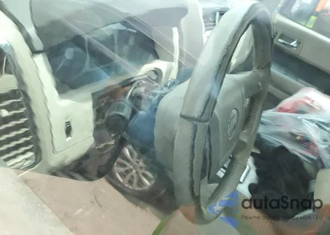 2010 Mercury Mariner из США, поврежденный, VIN 4M2CN8B71AKJ29324